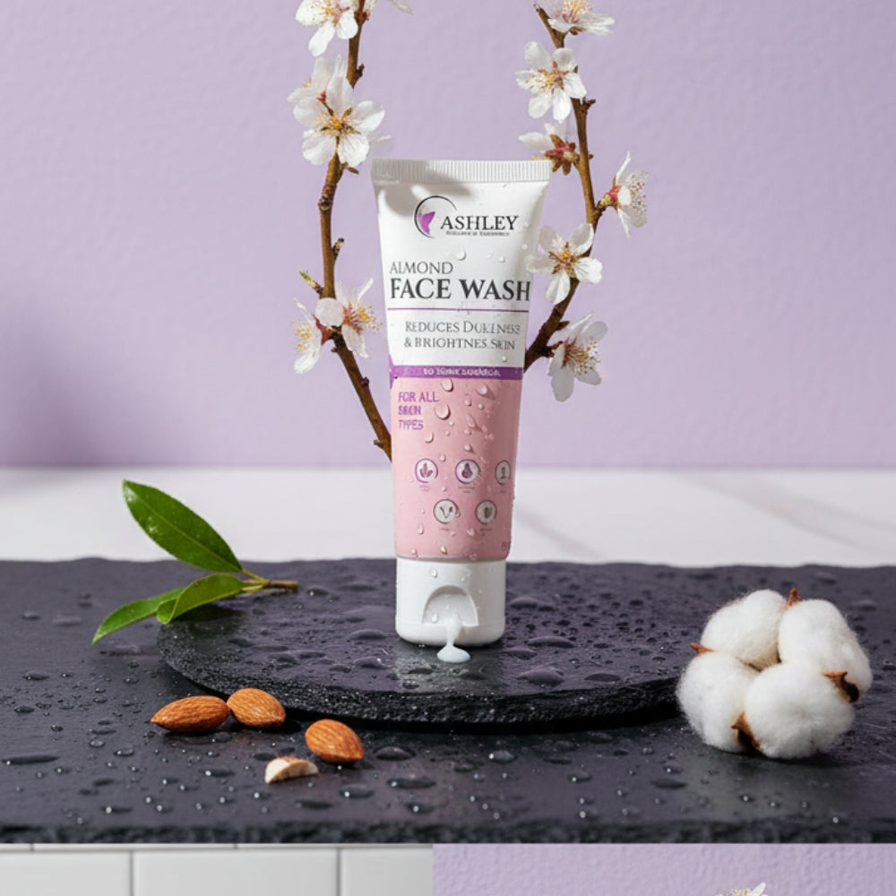 Almond Whitening Face Wash